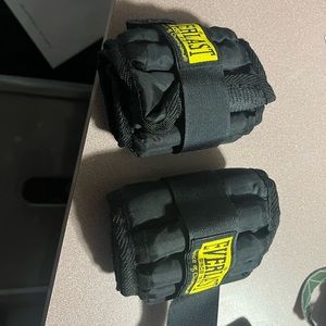 Everlast ankle/wrist weights (5lbs each)